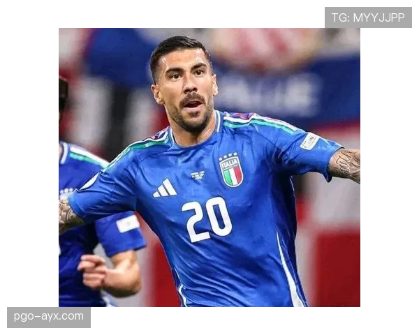 欧洲杯预选赛：球队经历惊险逆转，表现稳健成功晋级决赛圈